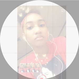 Meet your Posher, Amber